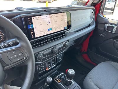 2026 Jeep Wrangler - Photo 56