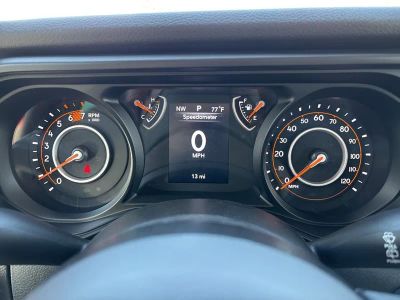 2026 Jeep Wrangler - Photo 52