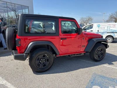 2026 Jeep Wrangler - Photo 29
