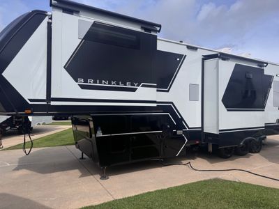 2025 BRINKLEY MODEL G - Photo 3