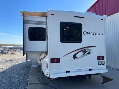 2022 Thor Motor Coach Chateau - Photo 4