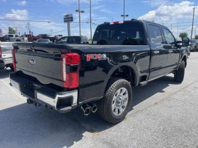 2025 Ford F-350SD - Photo 3