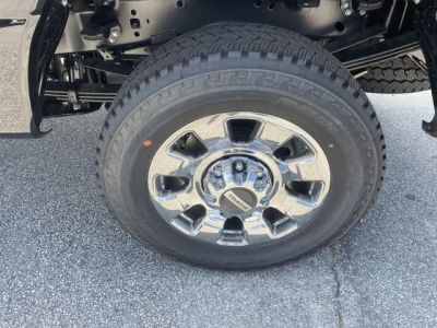 2025 Ford F-350SD - Photo 21