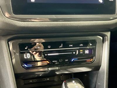 2024 Volkswagen Tiguan — photo 23 view