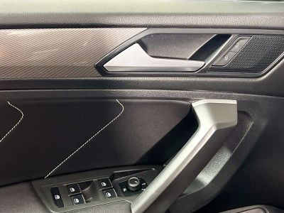 2024 Volkswagen Tiguan — photo 14 view