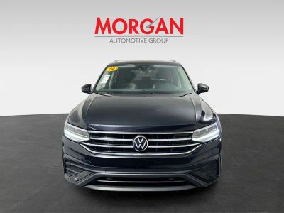 2024 Volkswagen Tiguan — photo 8 view