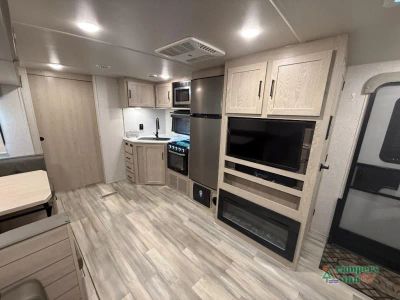 2023 Forest River RV Flagstaff Super Lite — photo 9 view