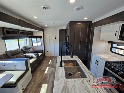 2026 SportTrek ST327VIK - Photo 17