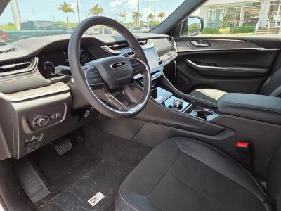 2026 Jeep Grand Cherokee L — photo 14 view