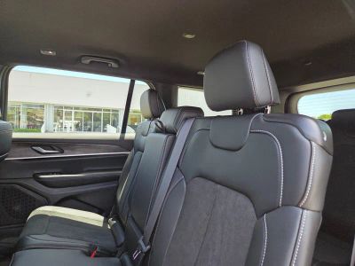 2026 Jeep Grand Cherokee L — photo 8 view