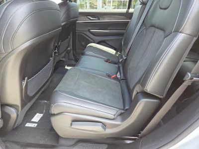 2026 Jeep Grand Cherokee L — photo 9 view