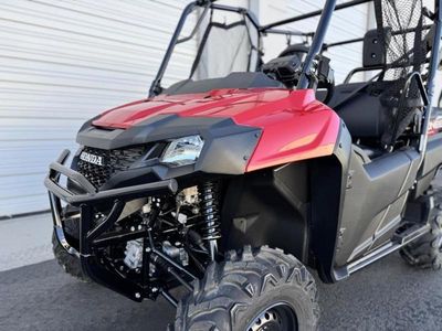 2026 Honda Pioneer 700-4 - Photo 7