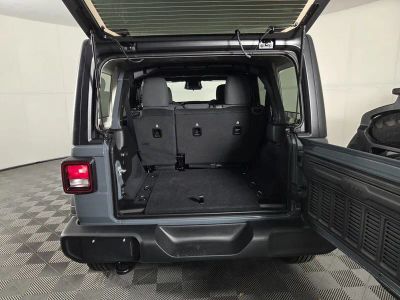 2026 Jeep Wrangler — photo 20 view