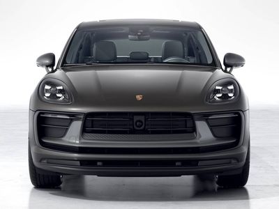2026 Porsche Macan - Photo 8