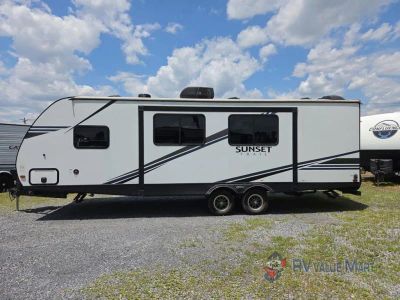 2020 CrossRoads RV Sunset Trail — engine compartment view