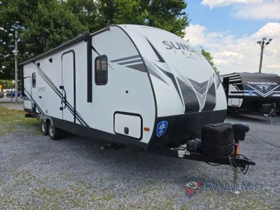 2020 CrossRoads RV Sunset Trail — rear three-quarter view