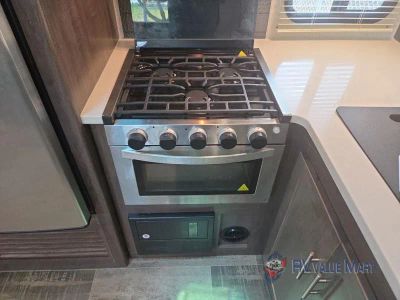 2020 CrossRoads RV Sunset Trail — photo 23 view