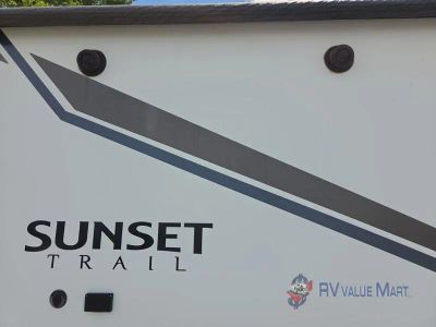 2020 CrossRoads RV Sunset Trail — photo 18 view