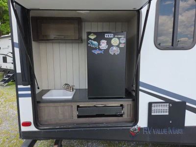 2020 CrossRoads RV Sunset Trail — photo 12 view