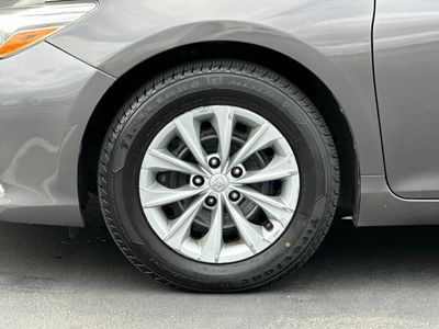 2015 Toyota Camry - Photo 28