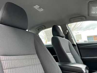 2015 Toyota Camry - Photo 16