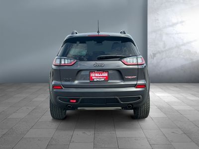 2022 Jeep Cherokee — detail view