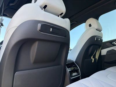2025 BMW X5 — photo 19 view