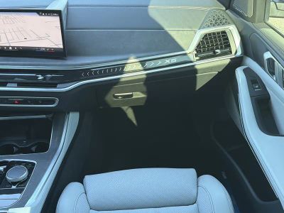 2025 BMW X5 — photo 16 view