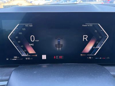 2025 BMW X5 — photo 36 view