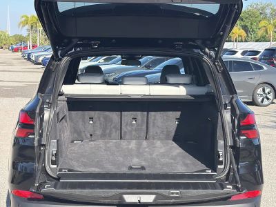 2025 BMW X5 — photo 11 view