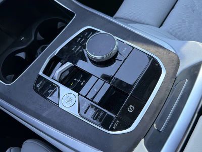 2025 BMW X5 — photo 34 view