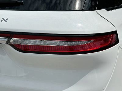 2024 Lincoln Corsair — photo 32 view