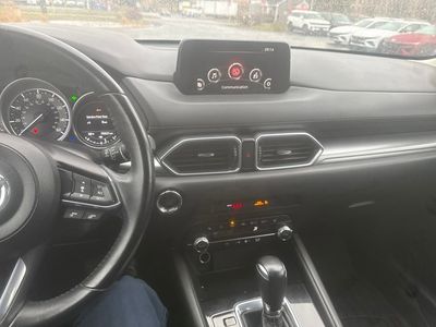 2019 Mazda CX-5 Touring — photo 19 view