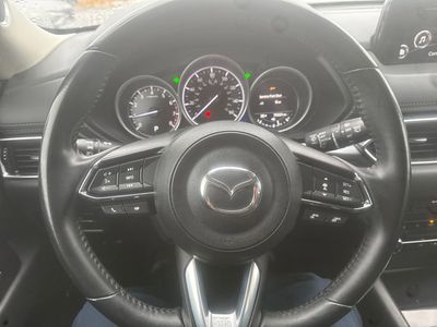 2019 Mazda CX-5 Touring — photo 17 view