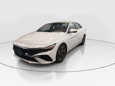 2024 Hyundai Elantra - Photo 3