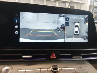 2024 Hyundai Elantra - Photo 16