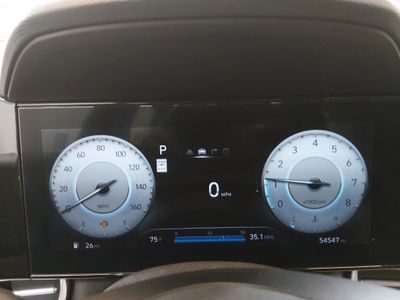 2024 Hyundai Elantra - Photo 14