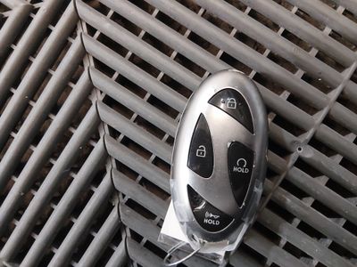 2024 Hyundai Elantra - Photo 15
