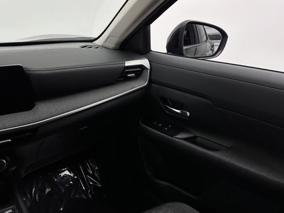2025 Nissan Kicks - Photo 25