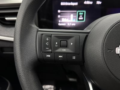 2025 Nissan Kicks - Photo 18