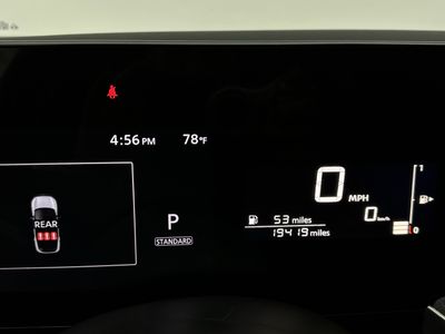2025 Nissan Kicks - Photo 13