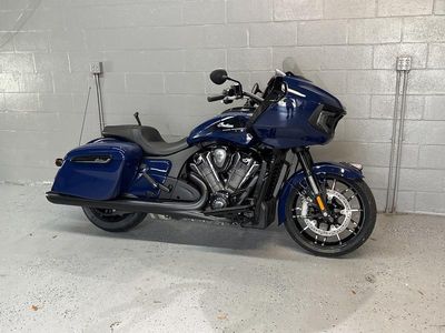 2025 Indian Motorcycle Challenger Dark Horse w/PowerBand Audio Springfield Blue - Photo 12