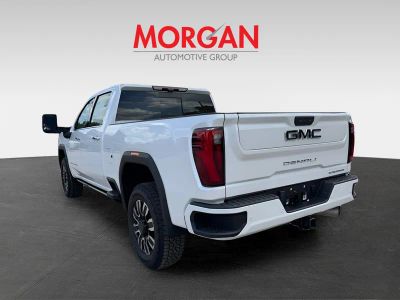 2024 GMC Sierra 2500HD — interior view