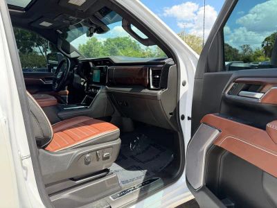 2024 GMC Sierra 2500HD — photo 35 view