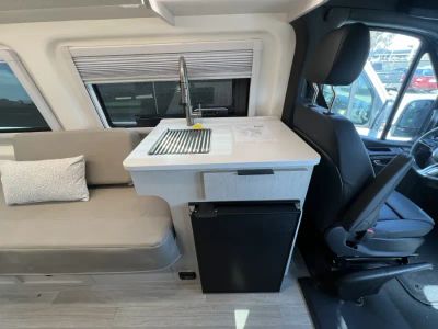 2027 Thor Motor Coach TRANQUILITY — photo 8 view