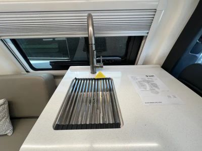 2027 Thor Motor Coach TRANQUILITY — photo 9 view
