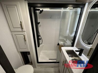 2026 Keystone RV Montana - Photo 34