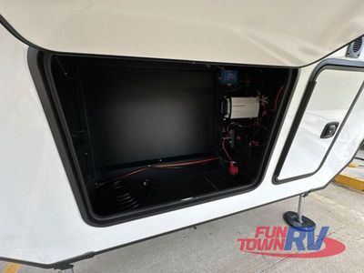 2026 Keystone RV Montana - Photo 10