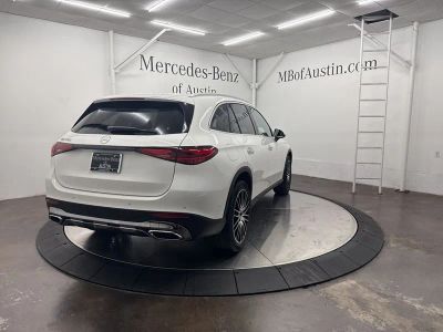2026 Mercedes-Benz GLC - Photo 7