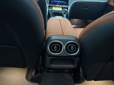 2026 Mercedes-Benz GLC - Photo 23